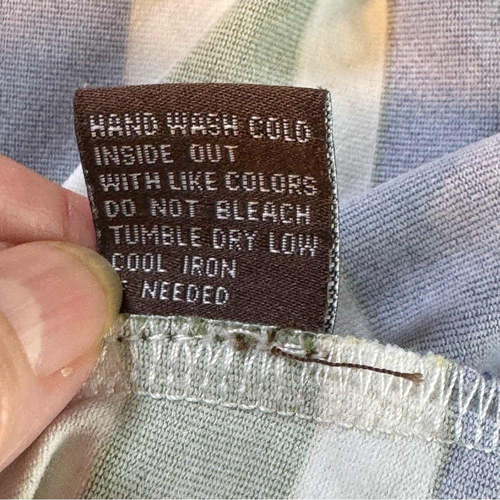 Womens J McLaughlin Size XL Green/Blue/Yellow Nylon/Spandex Printed LS Shirt Top - Picture 10 of 10